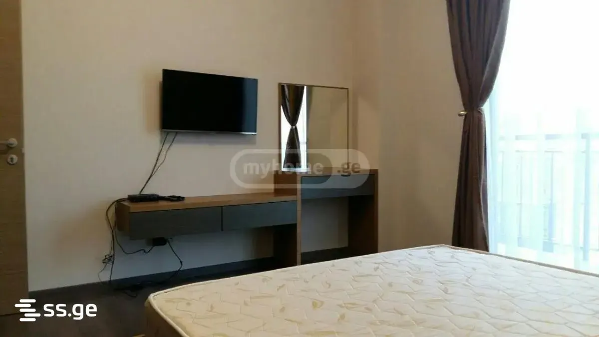 Квартира, 4-комн., 110 м²