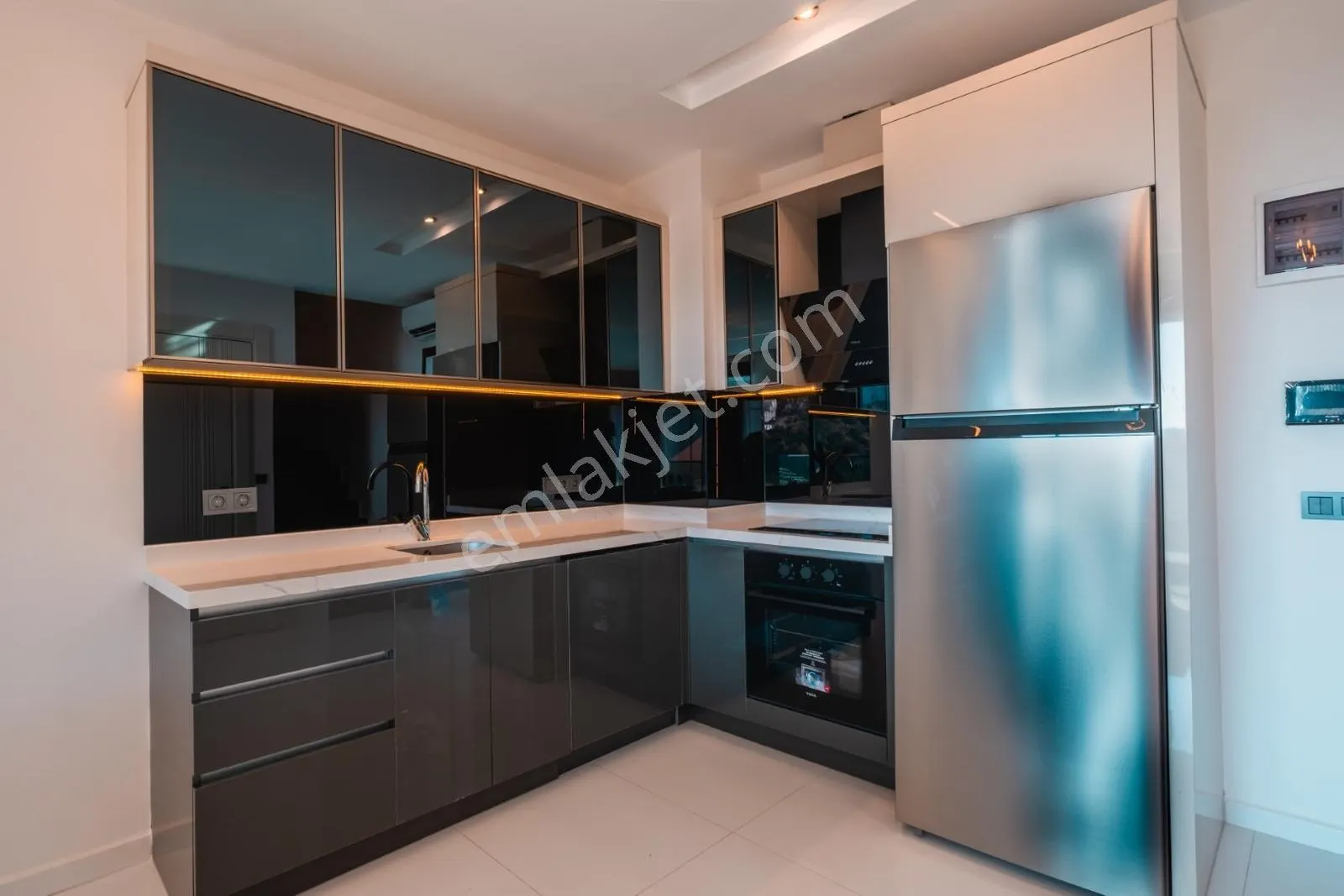 Apartment, 3-room, 110 m²