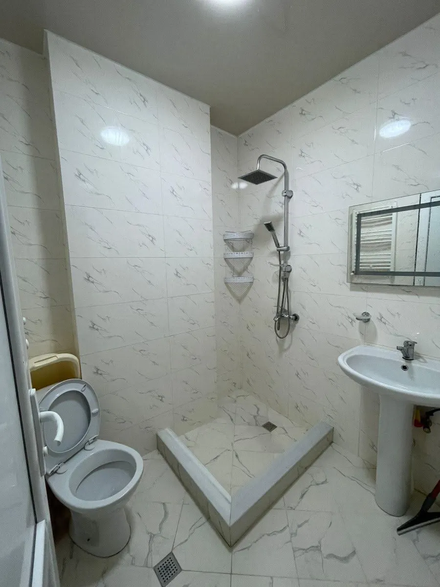 Квартира, 3-комн., 61 м², Giorgi Leonidze St, 17