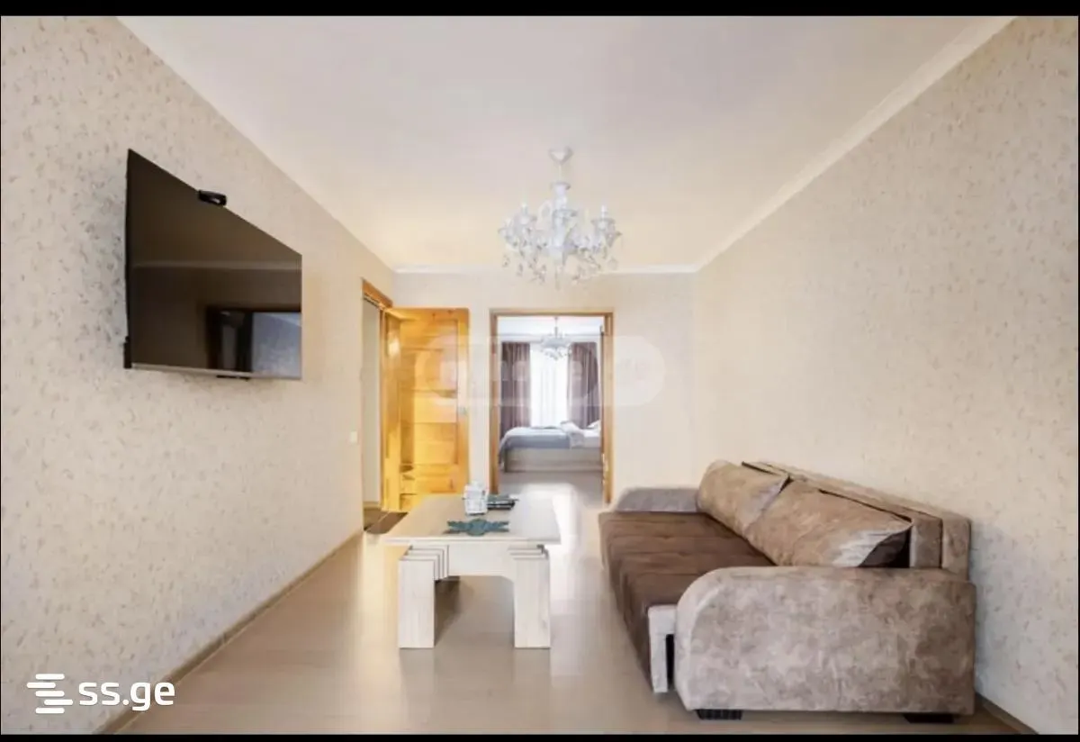 Квартира, 2-комн., 80 м²