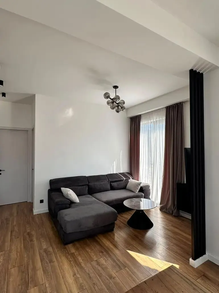 Квартира, 2-комн., 55 м²