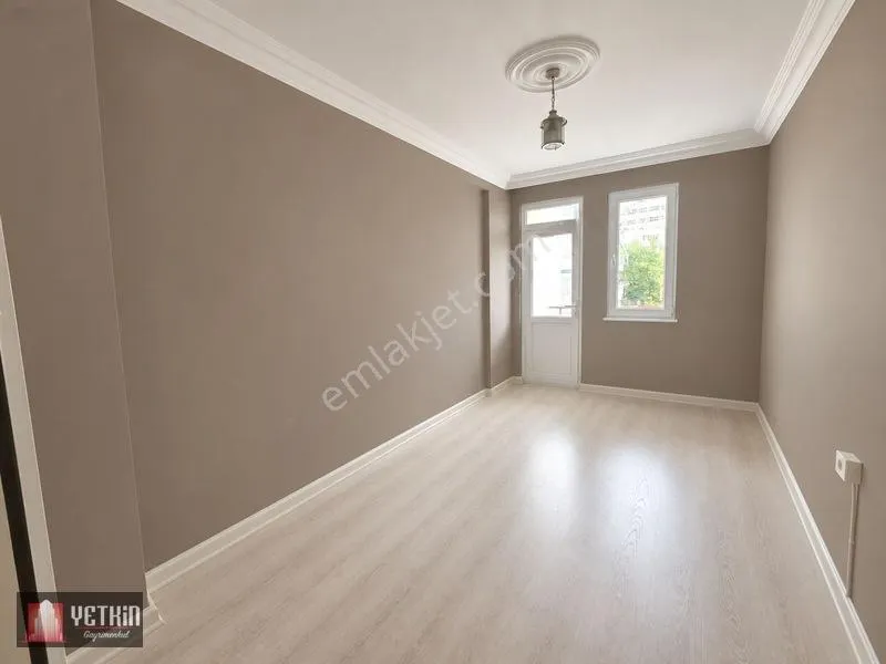 Apartment, 4-room, 150 m²
