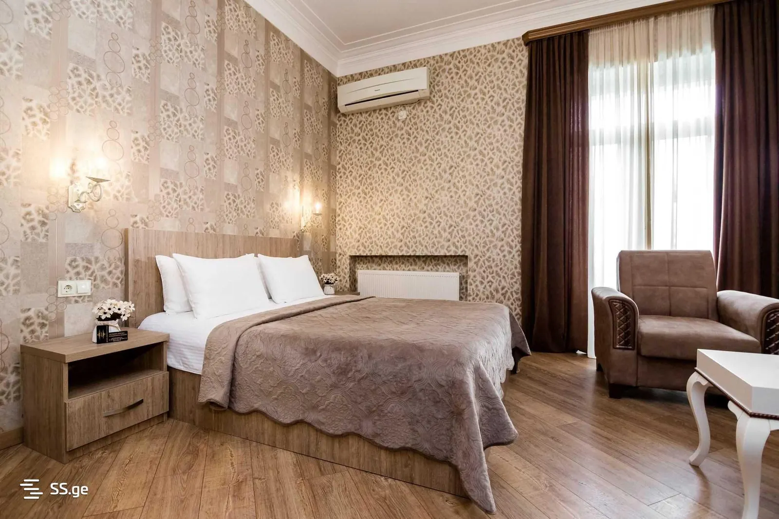 Квартира, 3-комн., 80 м²