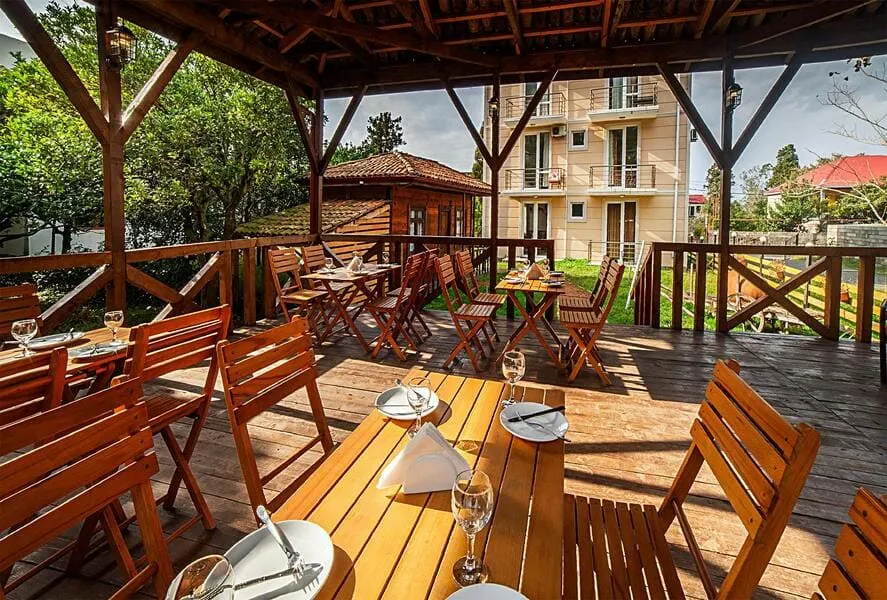 Apartment, 650 m²