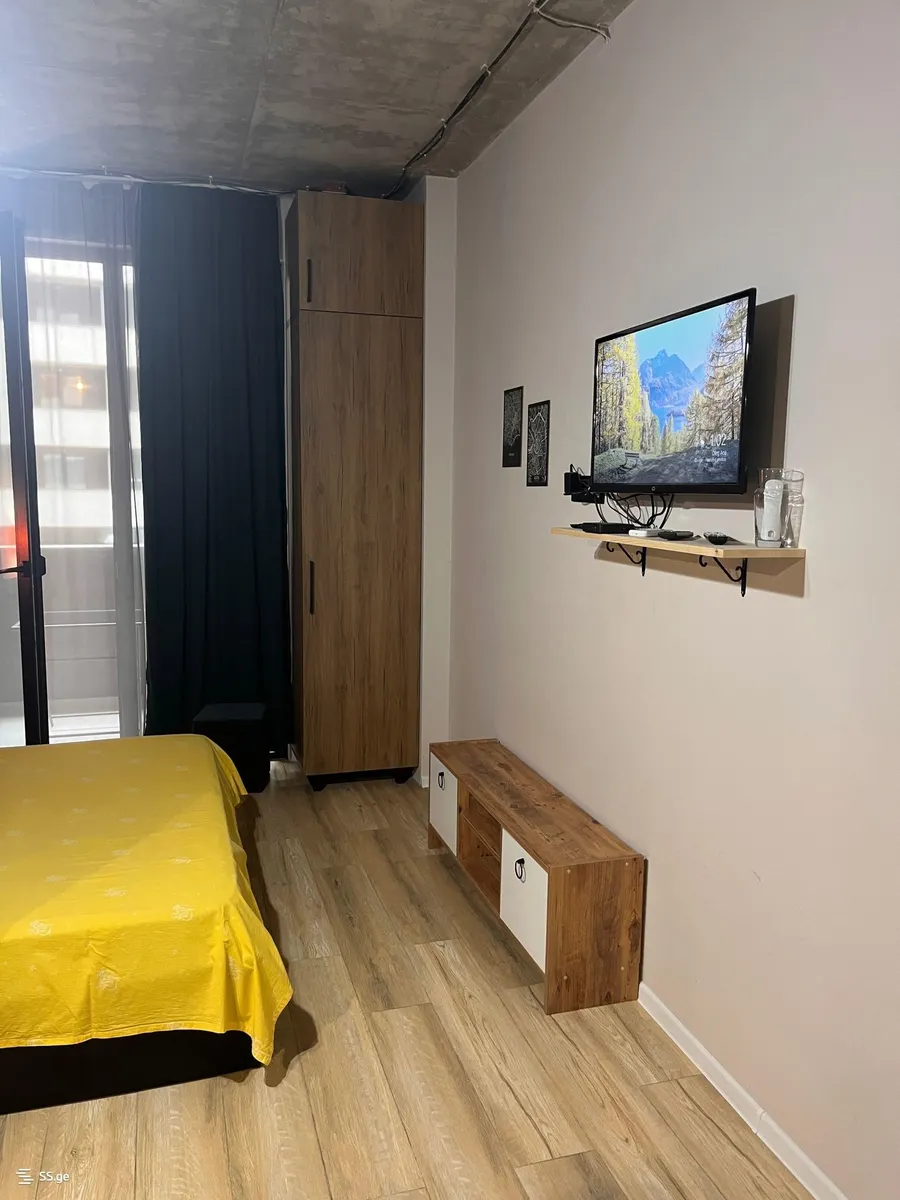 Apartment, 1-room, 35 m², Green Alley
