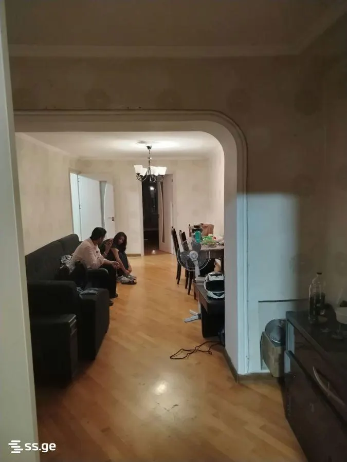 Apartment, 5-room, 100 m²