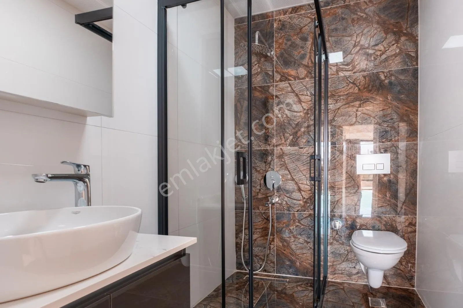 Apartment, 3-room, 110 m²