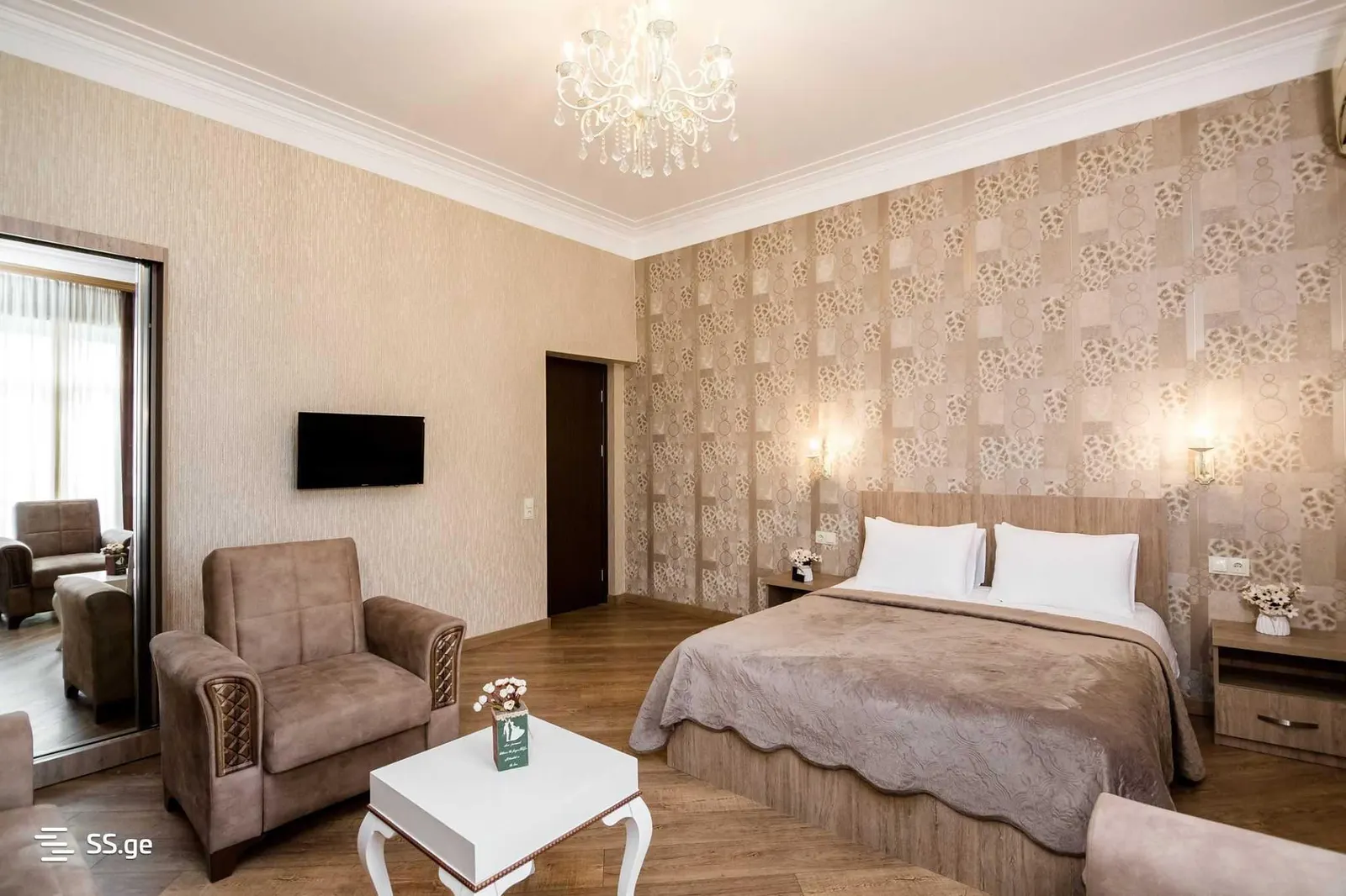 Квартира, 3-комн., 80 м²