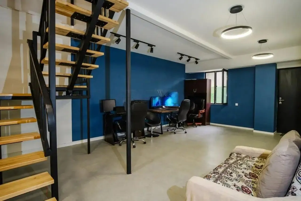 Дом, 10-комн., 390 м²