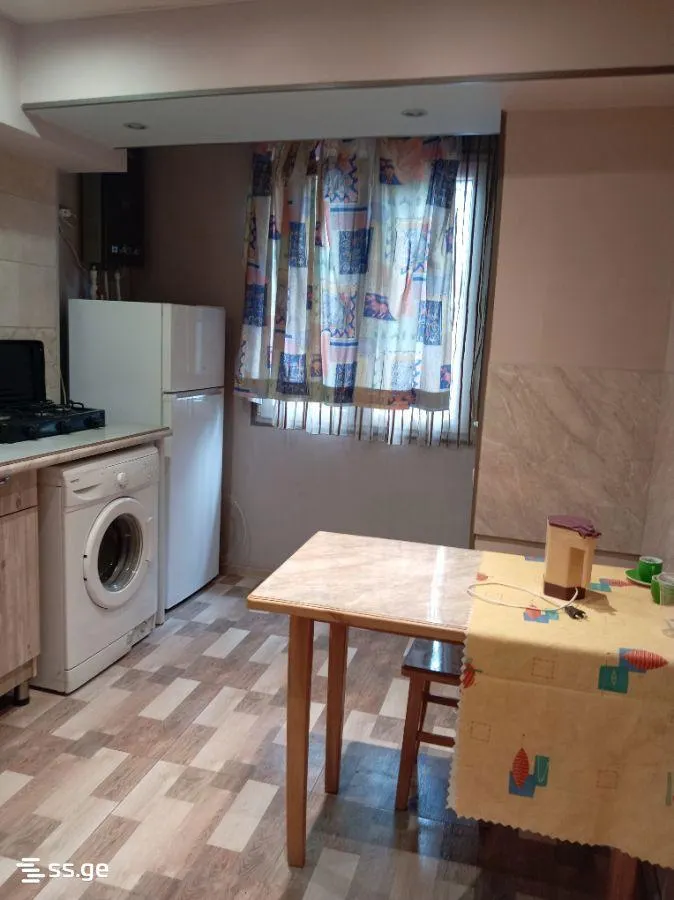 Квартира, 1-комн., 40 м²