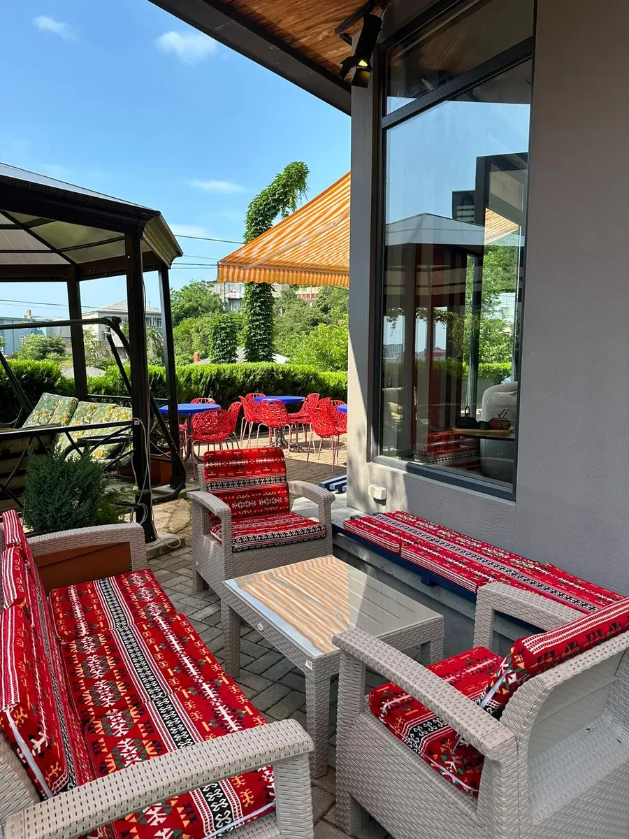 Дом, 5-комн., 450 м²