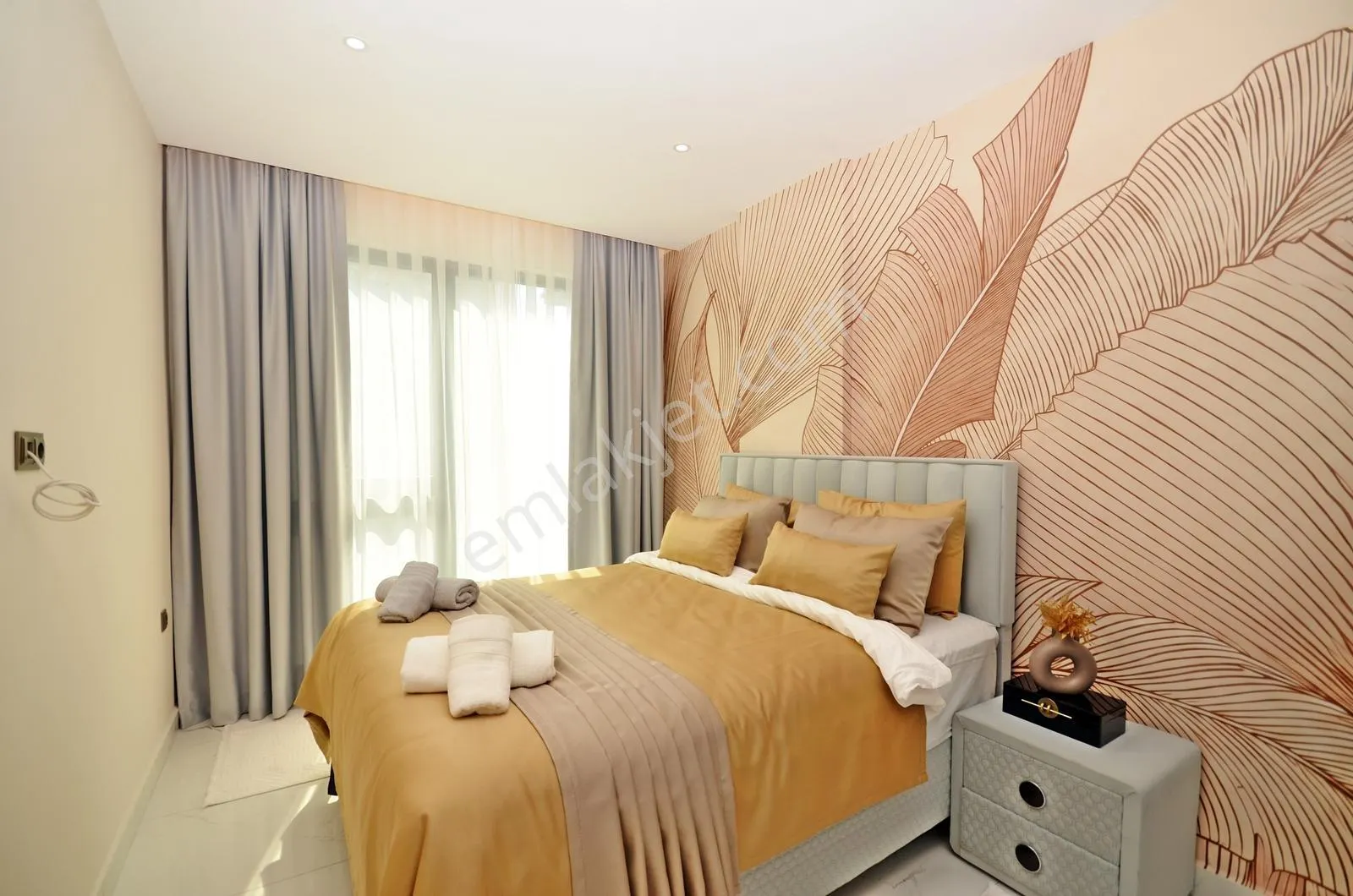 Apartment, 2-room, 60 m²