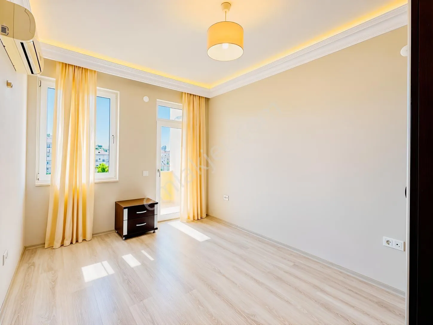 Apartment, 3-room, 100 m²