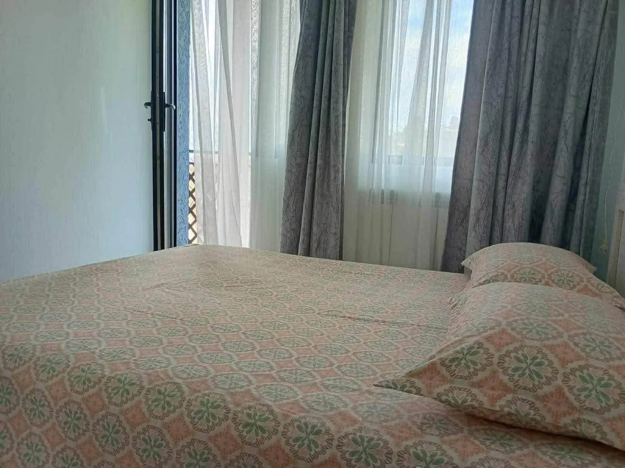 House, 6-room, 500 m²