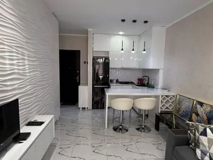 Apartment, 2-room, 43 m²