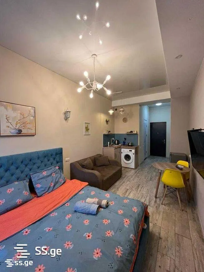 Apartment, 1-room, 30 m², Artem Lusiniani St, 5