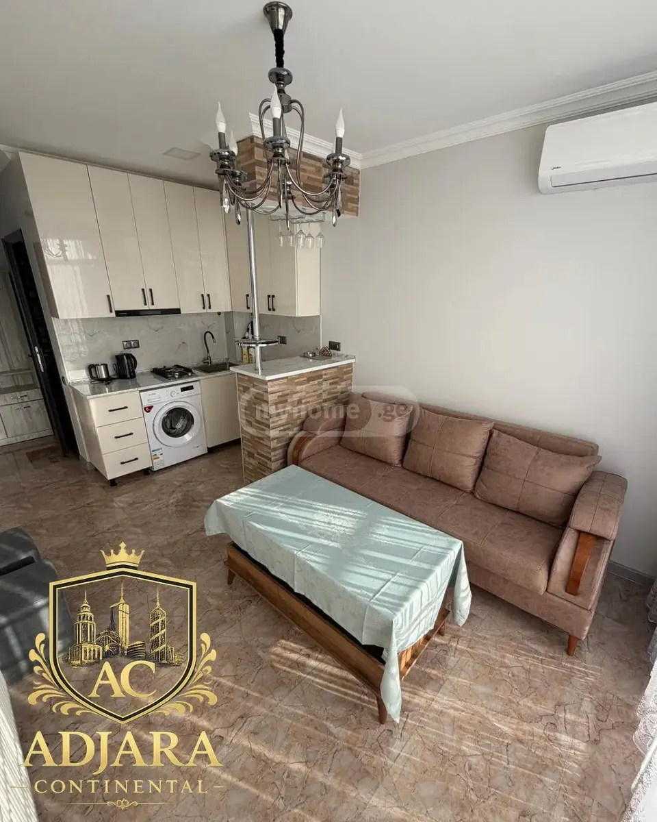 Квартира, 3-комн., 65 м²
