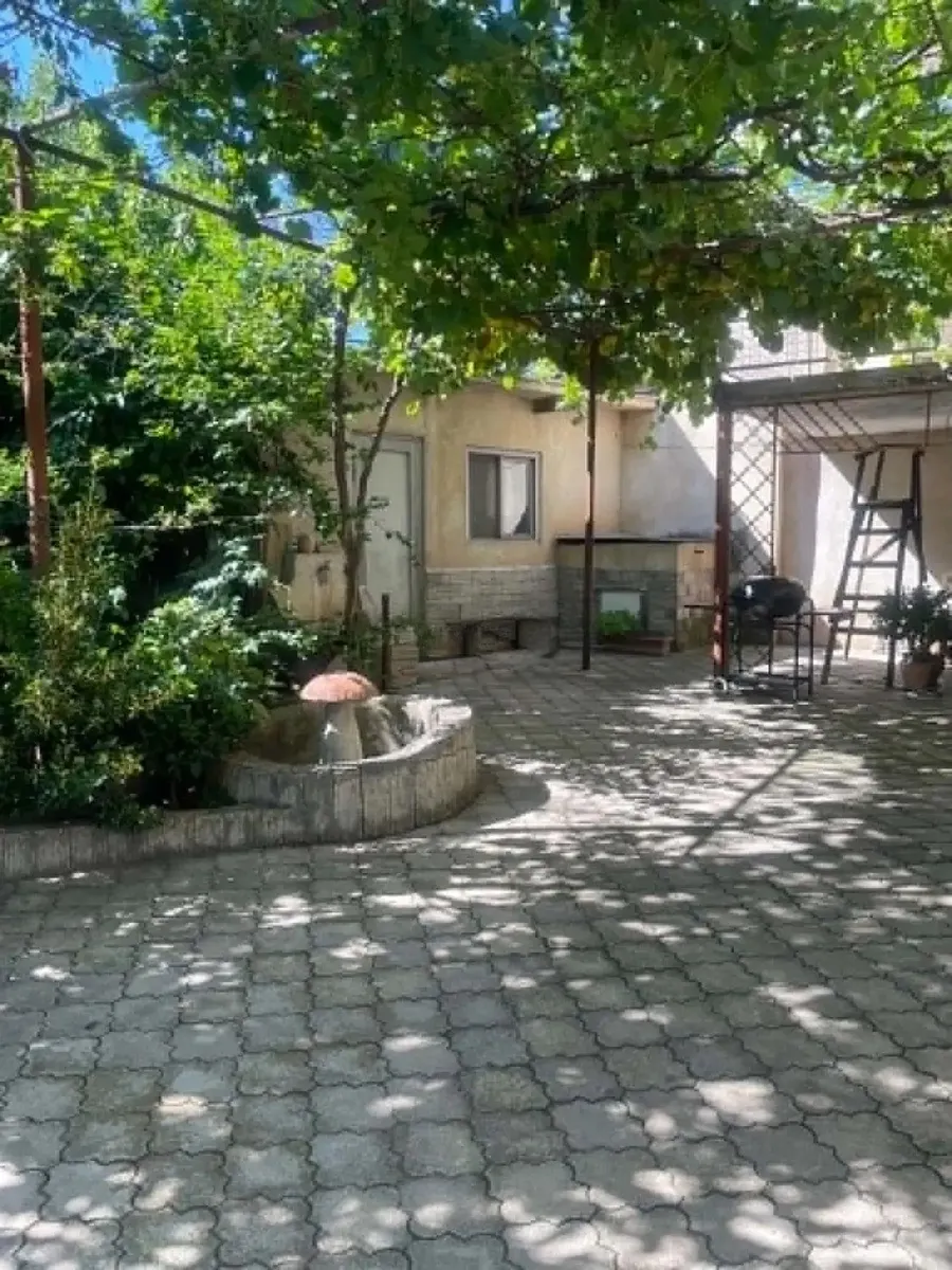 Дом, 5-комн., 367 м²