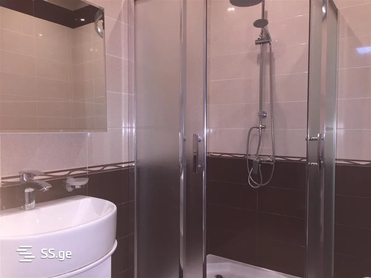 Apartment, 3-room, 100 m²