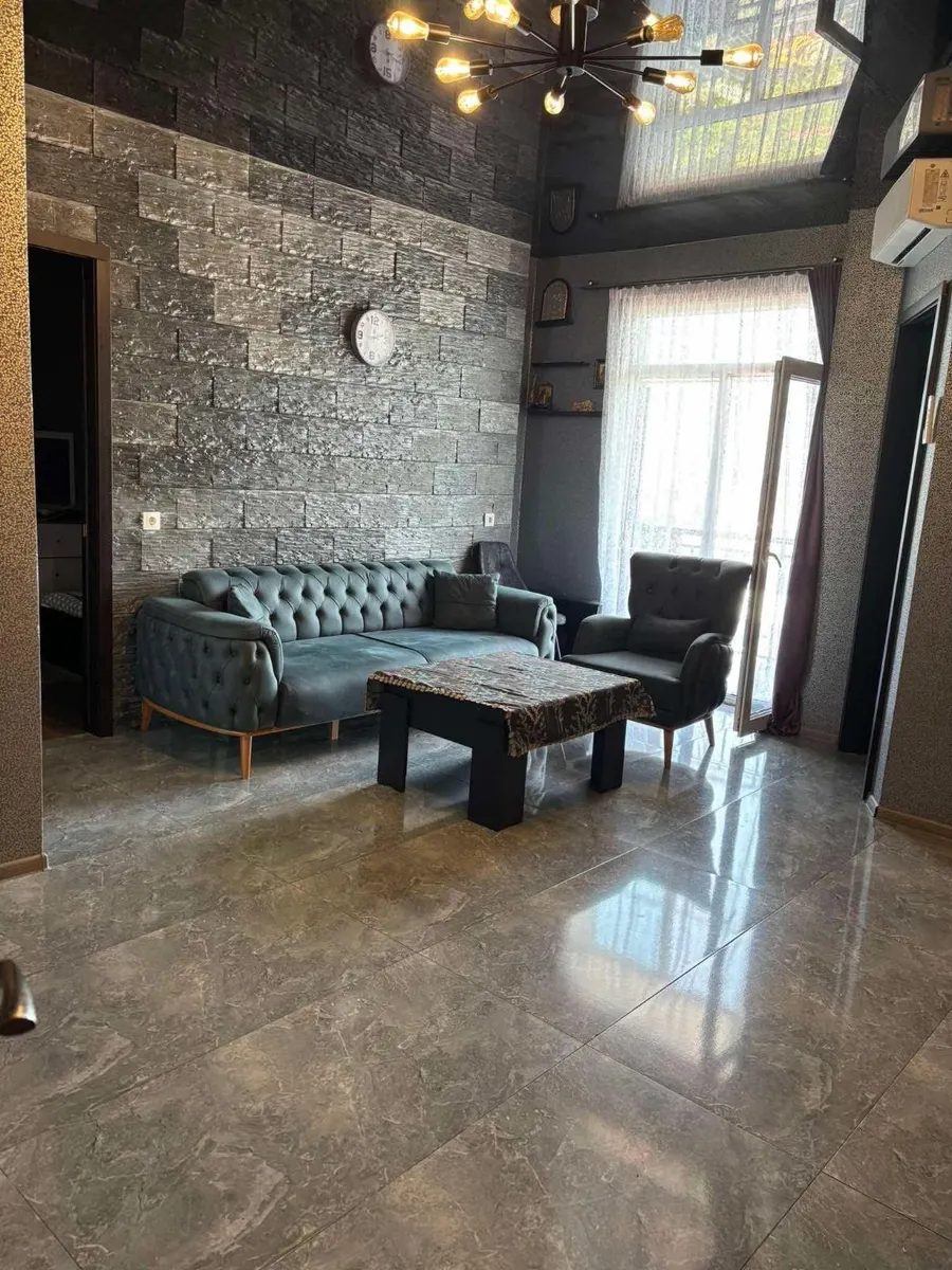 Квартира, 3-комн., 60 м², Mikhail Lermontov St, 141