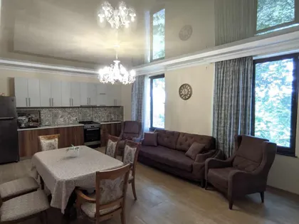 Квартира, 2-комн., 60 м²