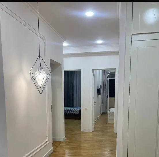 Квартира, 5-комн., 165 м²
