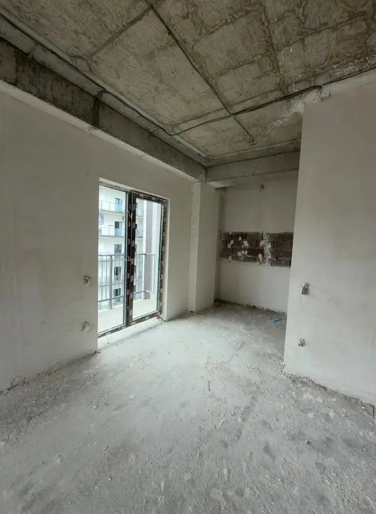 Квартира, 4-комн., 130 м²