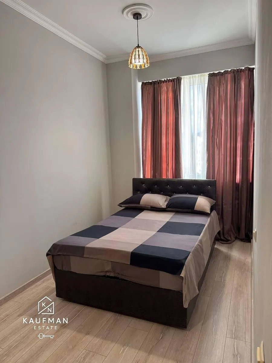 Квартира, 3-комн., 72 м², New Star Batumi