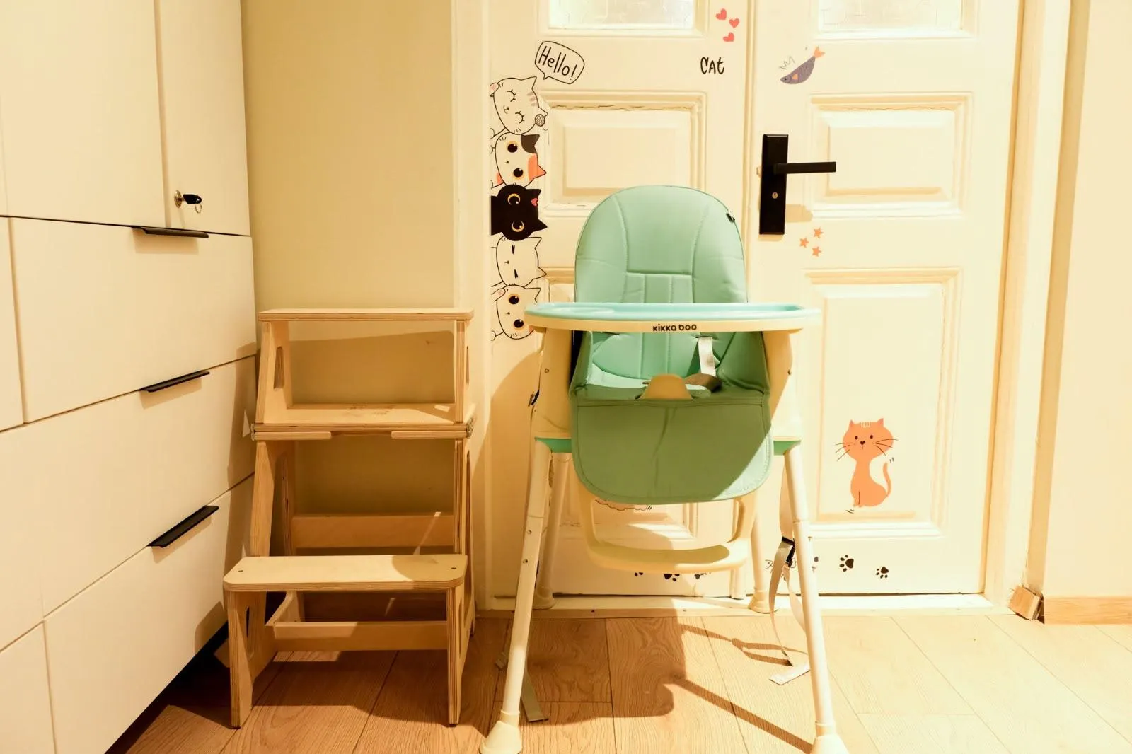 House, 3-room, 100 m²