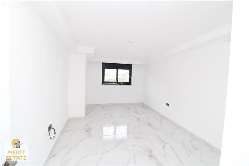 Apartment, 3-room, 100 m²