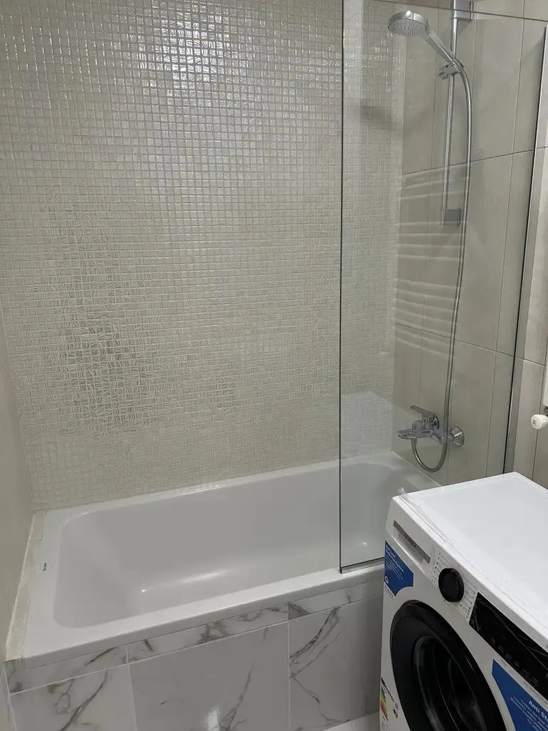 Квартира, 3-комн., 100 м², Axis Chavchavadze 49