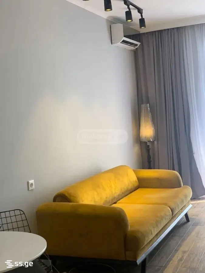 Квартира, 2-комн., 60 м², Akhalgazrdoba St, 1