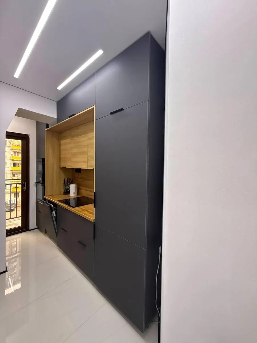 Квартира, 4-комн., 98 м²