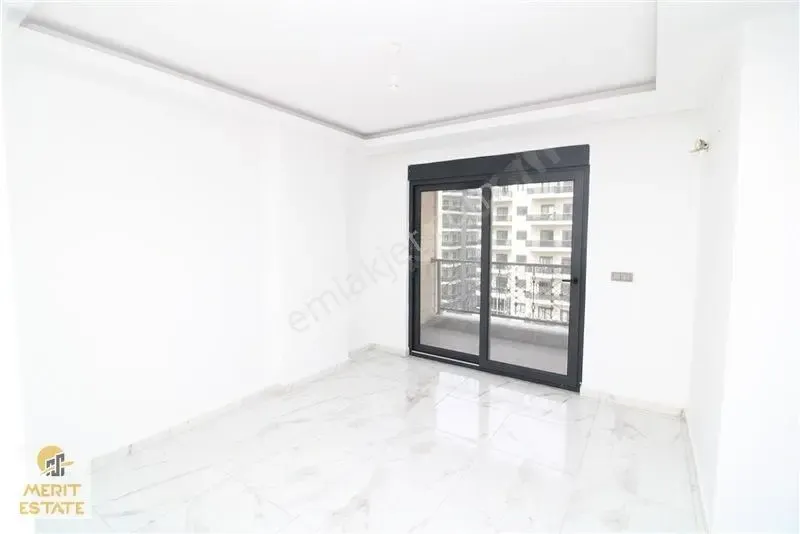 Apartment, 3-room, 100 m²