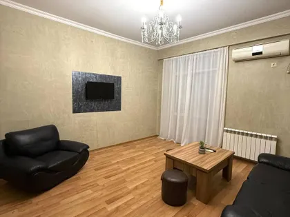 Квартира, 3-комн., 75 м²