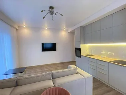 Квартира, 83 м²