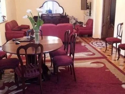 Квартира, 2-комн., 282 м²