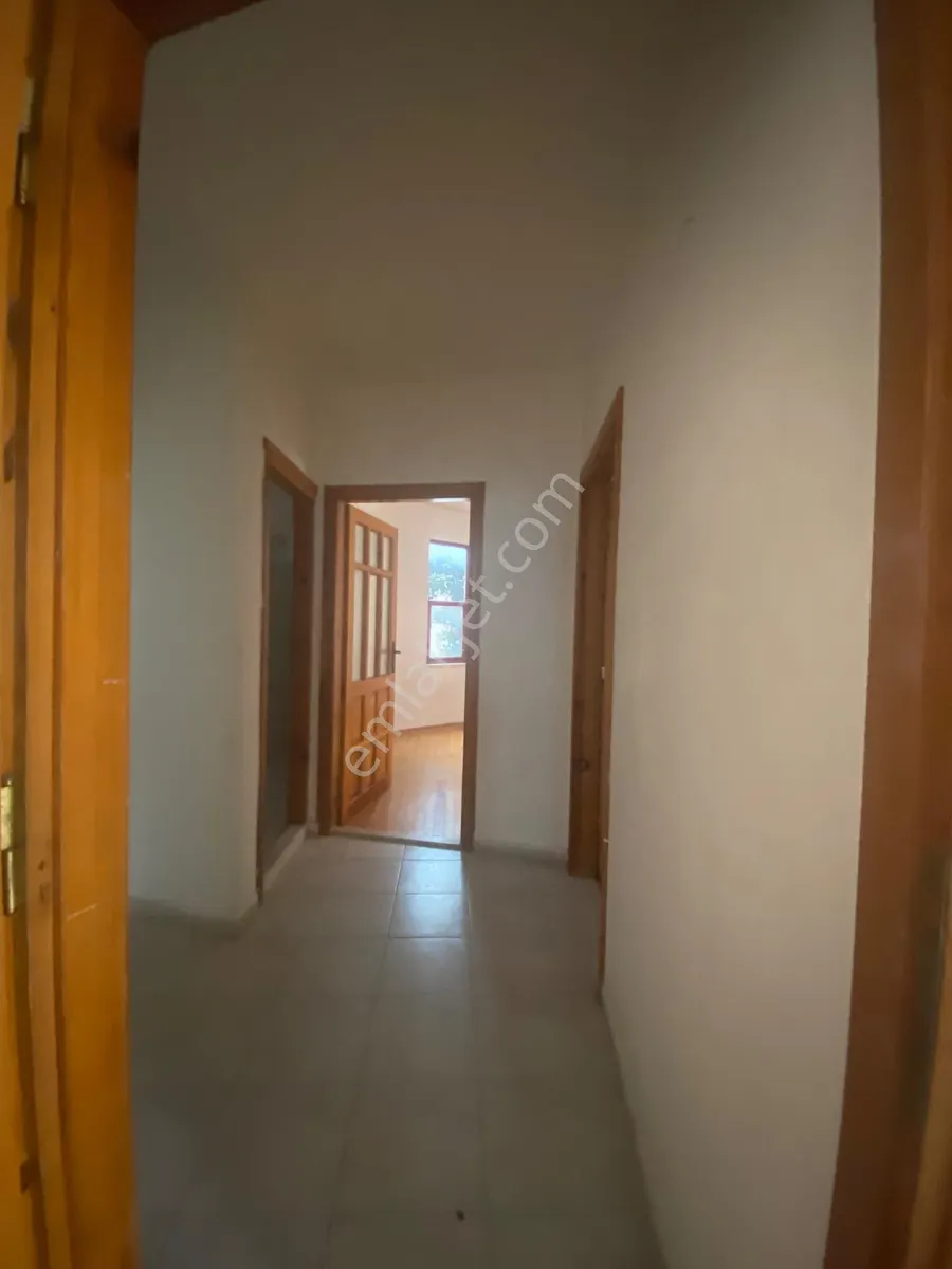 Квартира, 3-комн., 95 м²