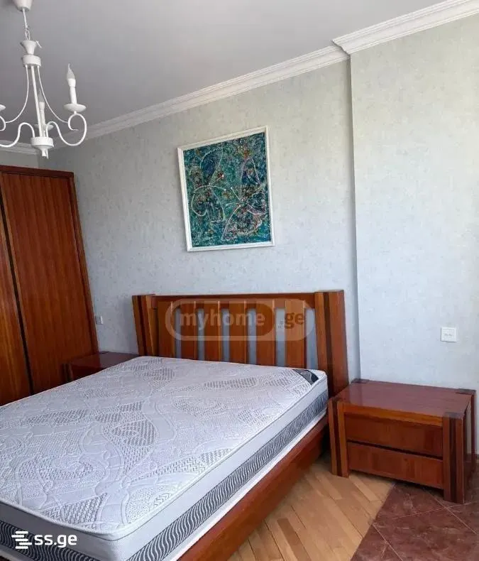 Apartment, 4-room, 110 m²
