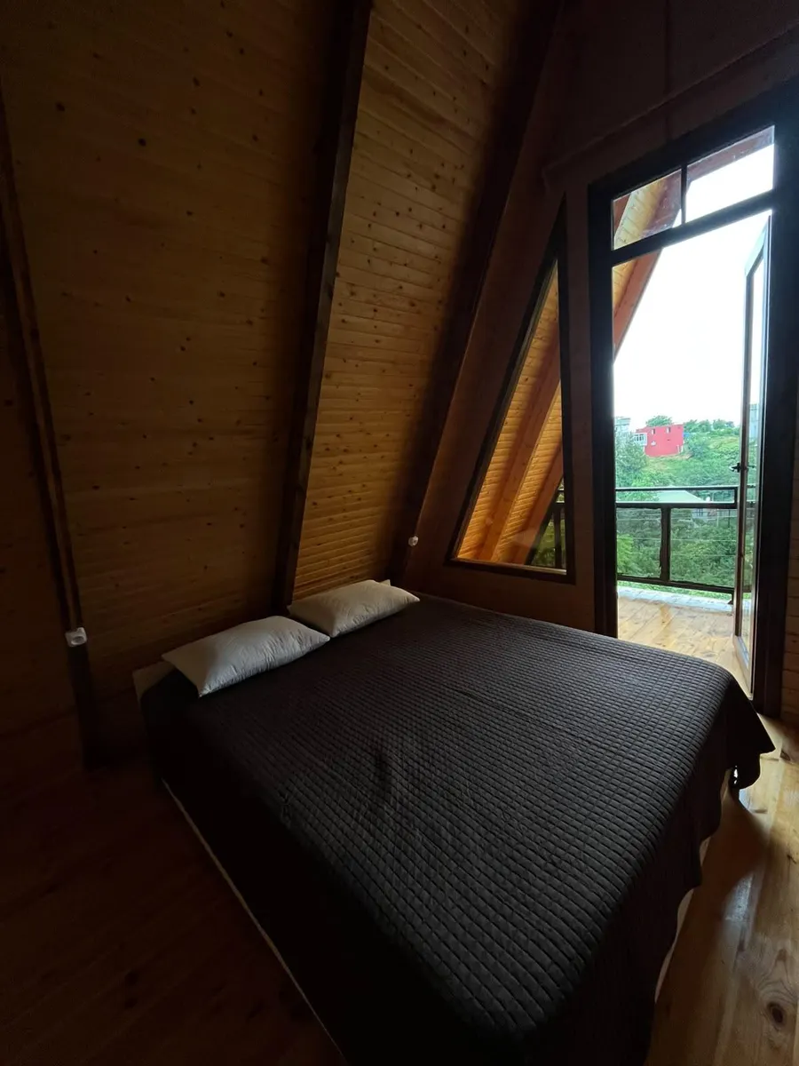 House, 3-room, 90 m²