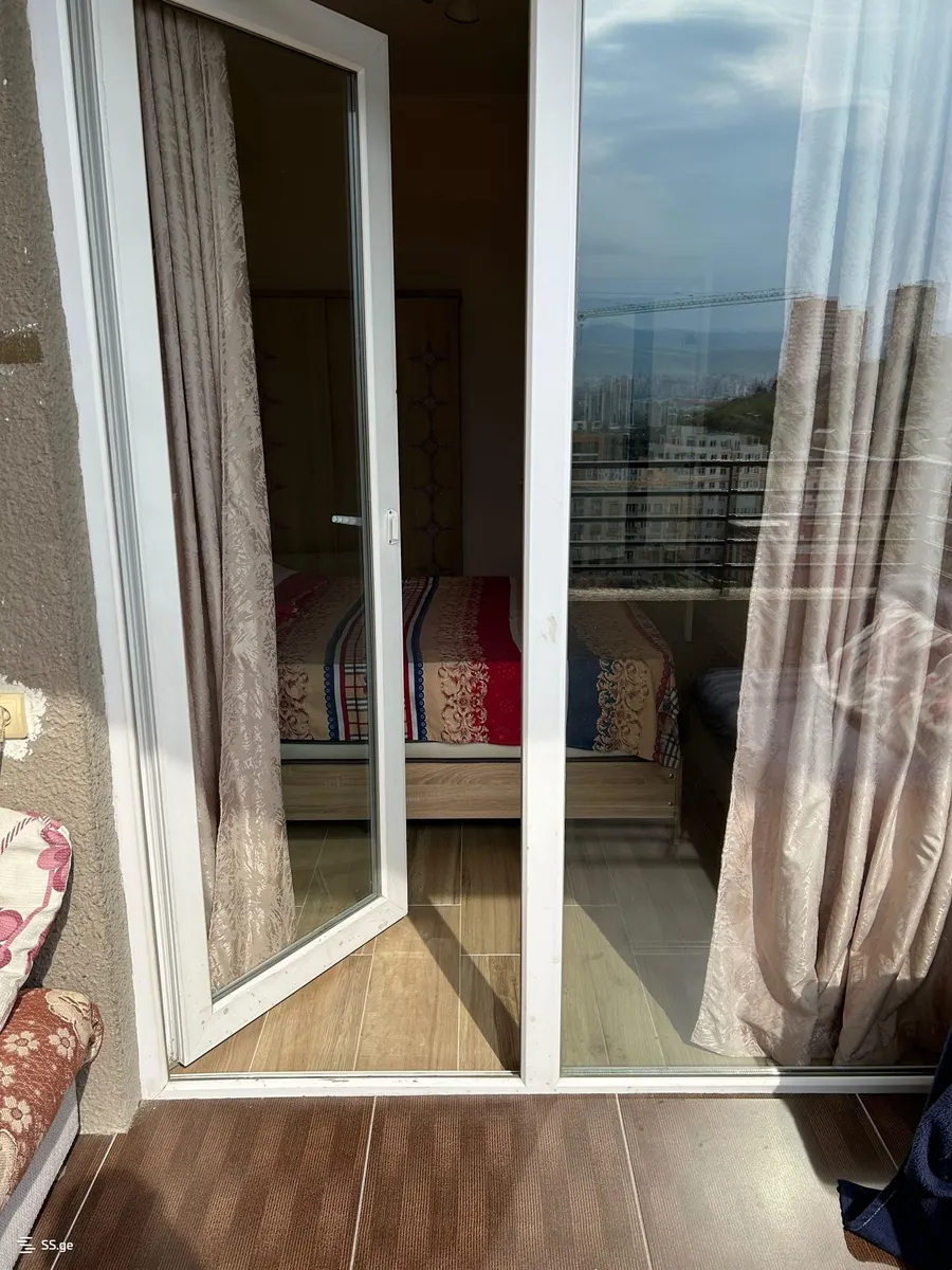 Квартира, 2-комн., 65 м², Aleksi Gobronidze St, 11