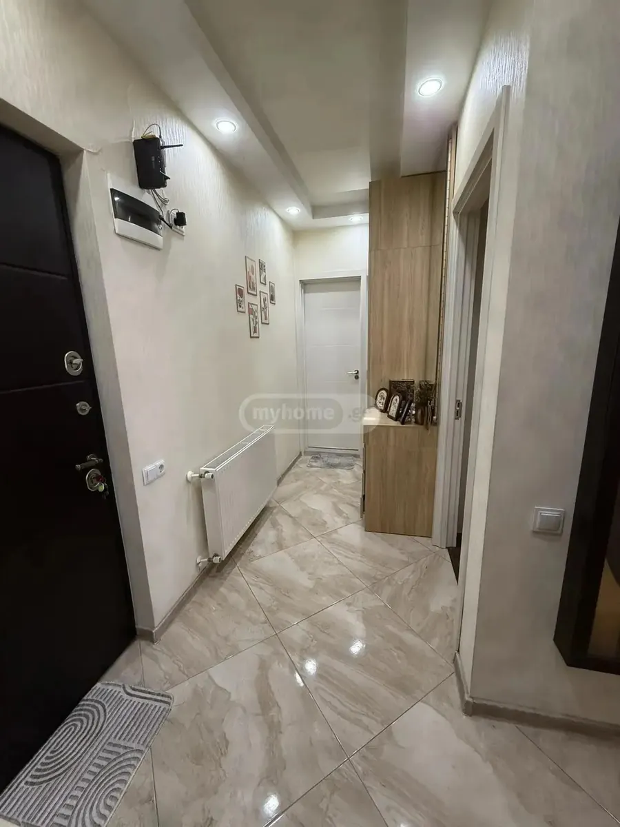 Квартира, 3-комн., 85 м², Archi Isani