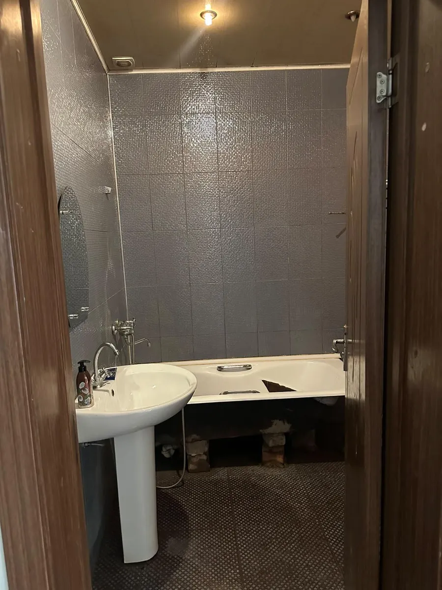 Дом, 9-комн., 269 м²