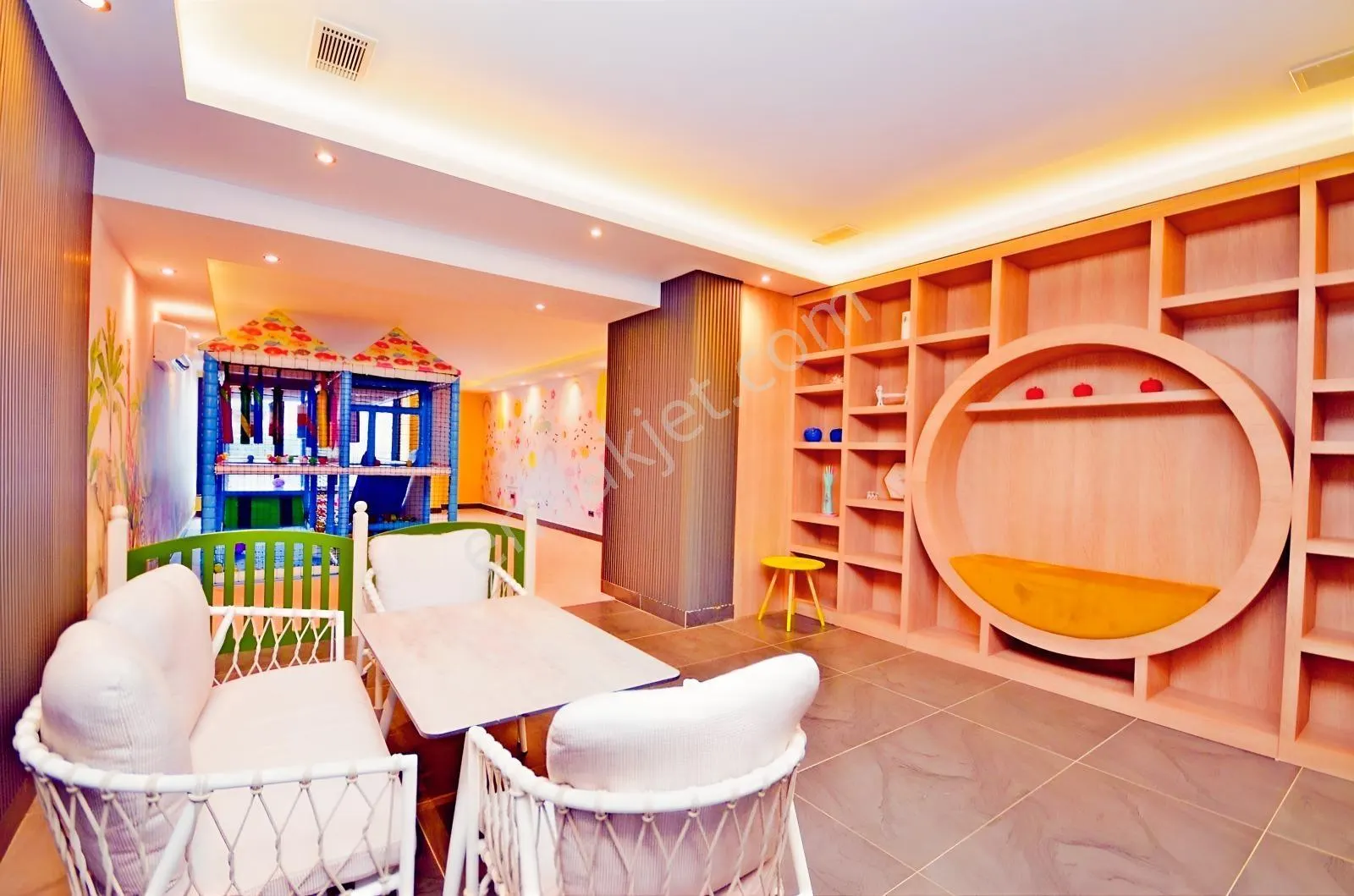 Apartment, 2-room, 55 m²