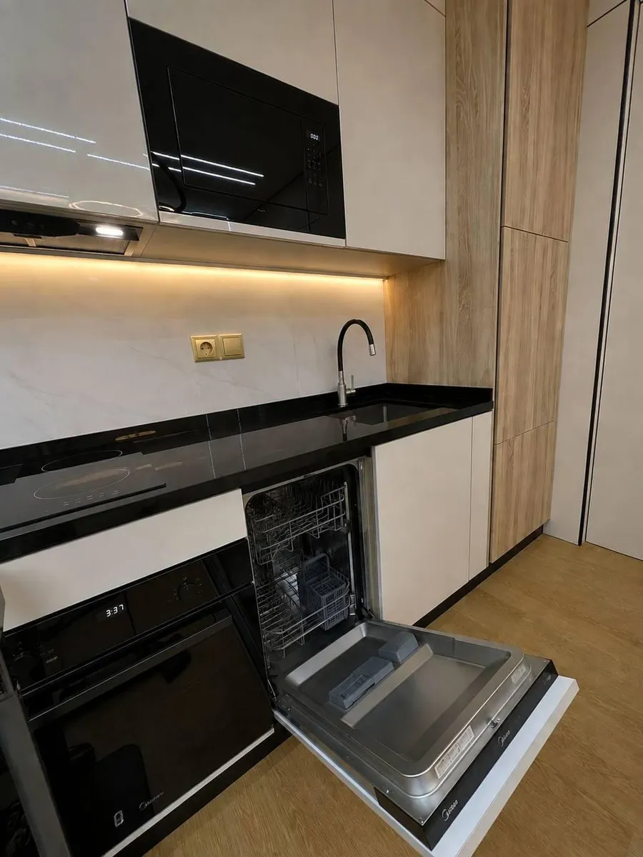 Квартира, 1-комн., 37 м², Royal Residence