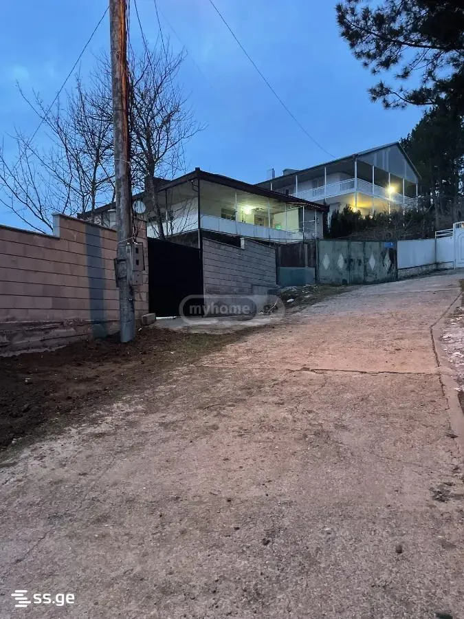 Дом, 3-комн., 80 м²