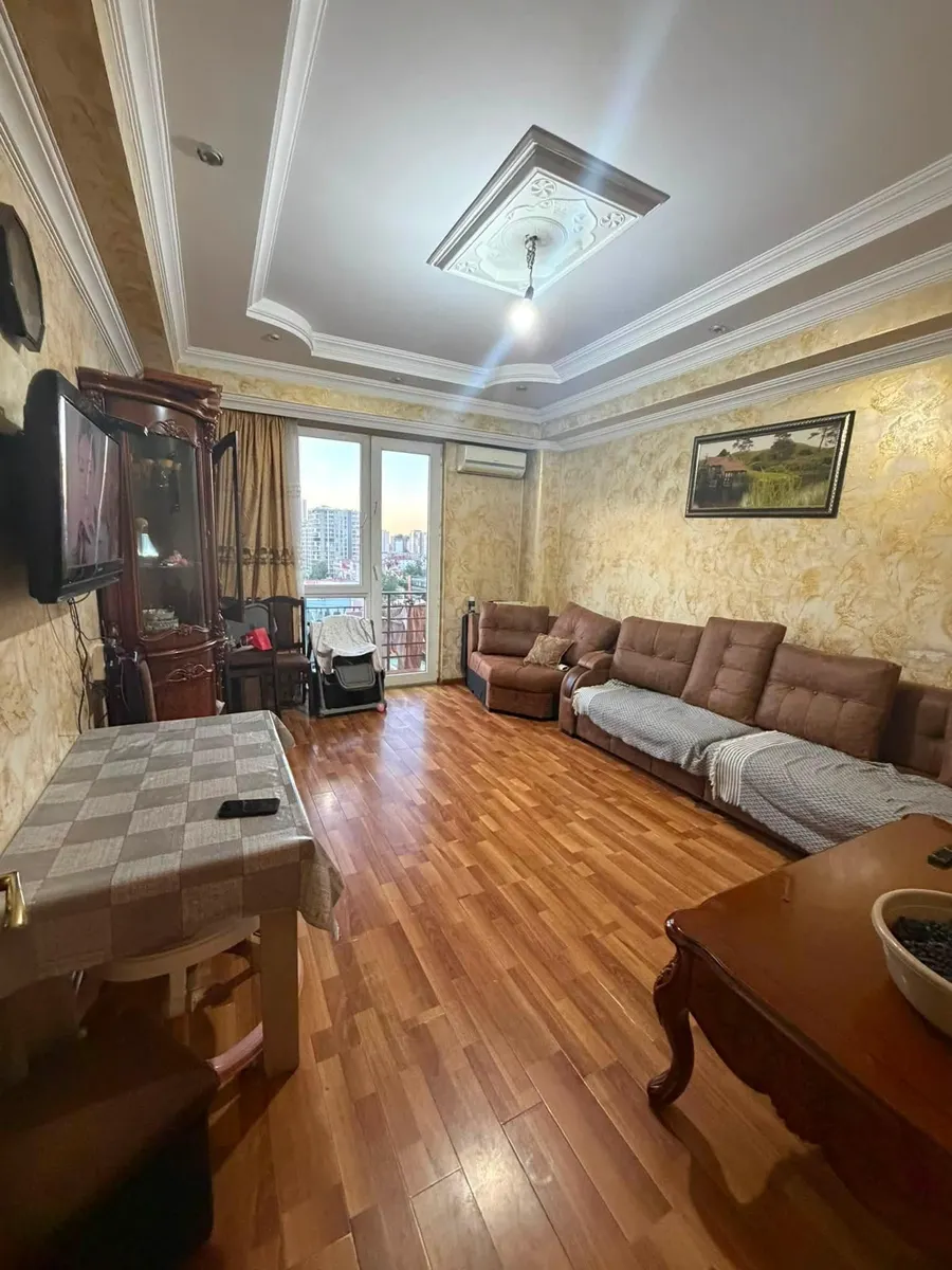 Apartment, 3-room, 70 m²