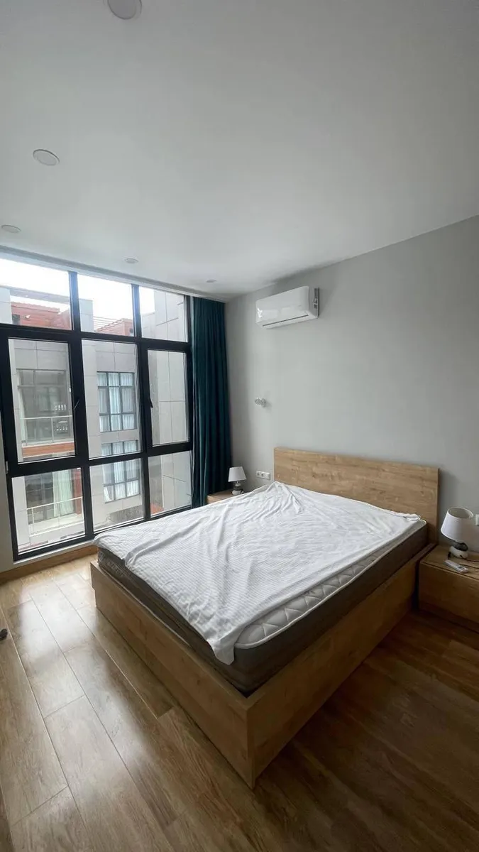 House, 4-room, 225 m²
