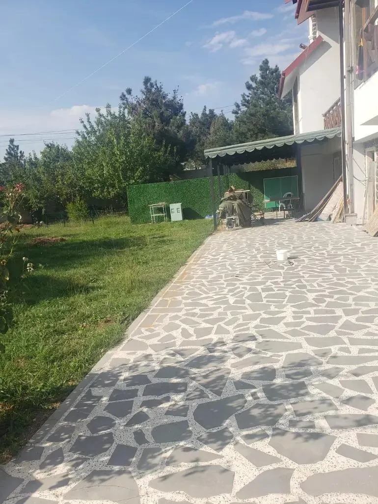 Дом, 5-комн., 580 м²