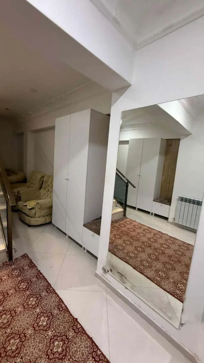 Квартира, 5-комн., 200 м²